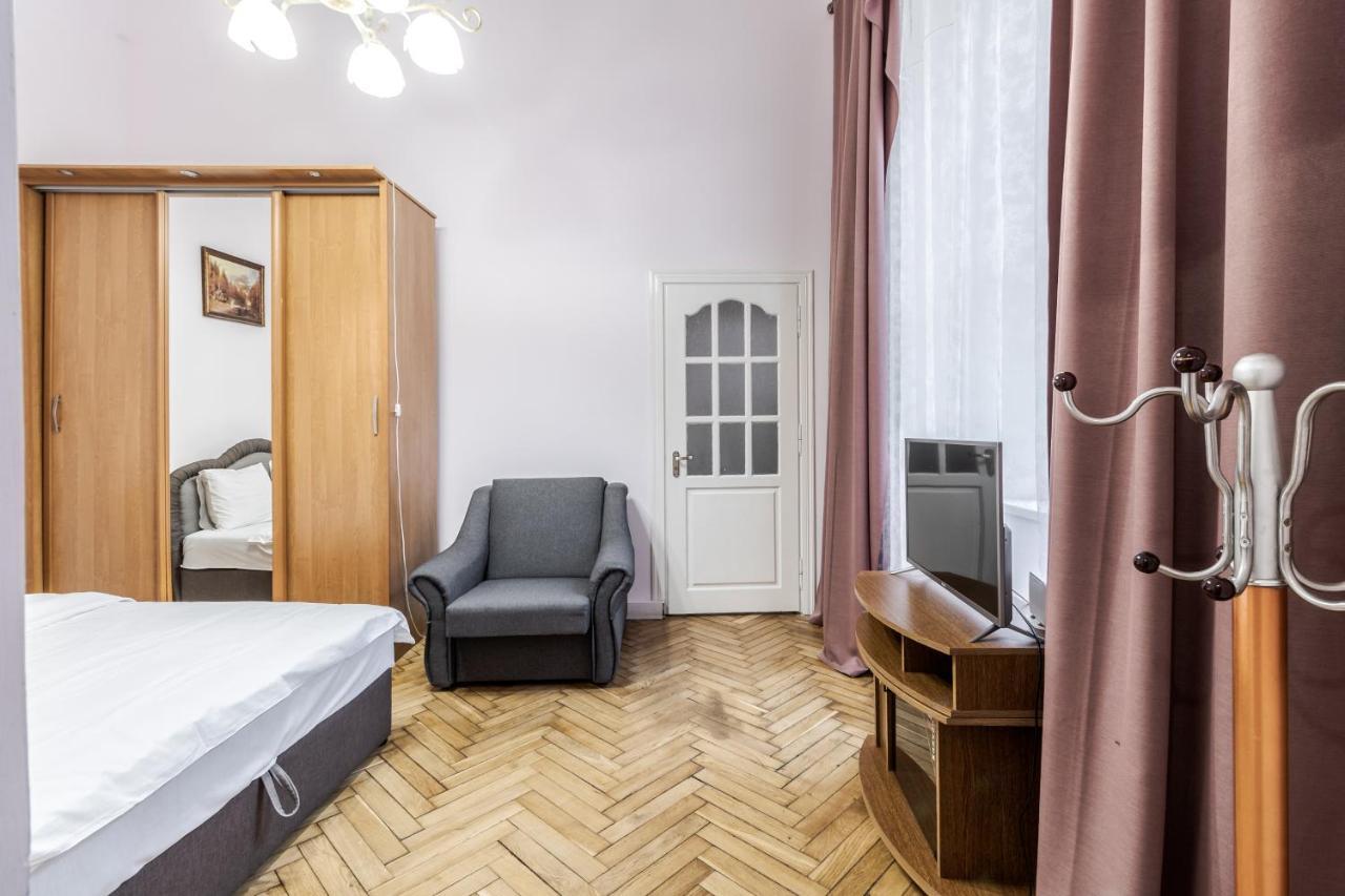 Striltsiv Apartment Lviv Exteriör bild
